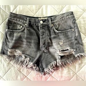 Free People Black Jean Shorts. Size: 26. Excellent condition.